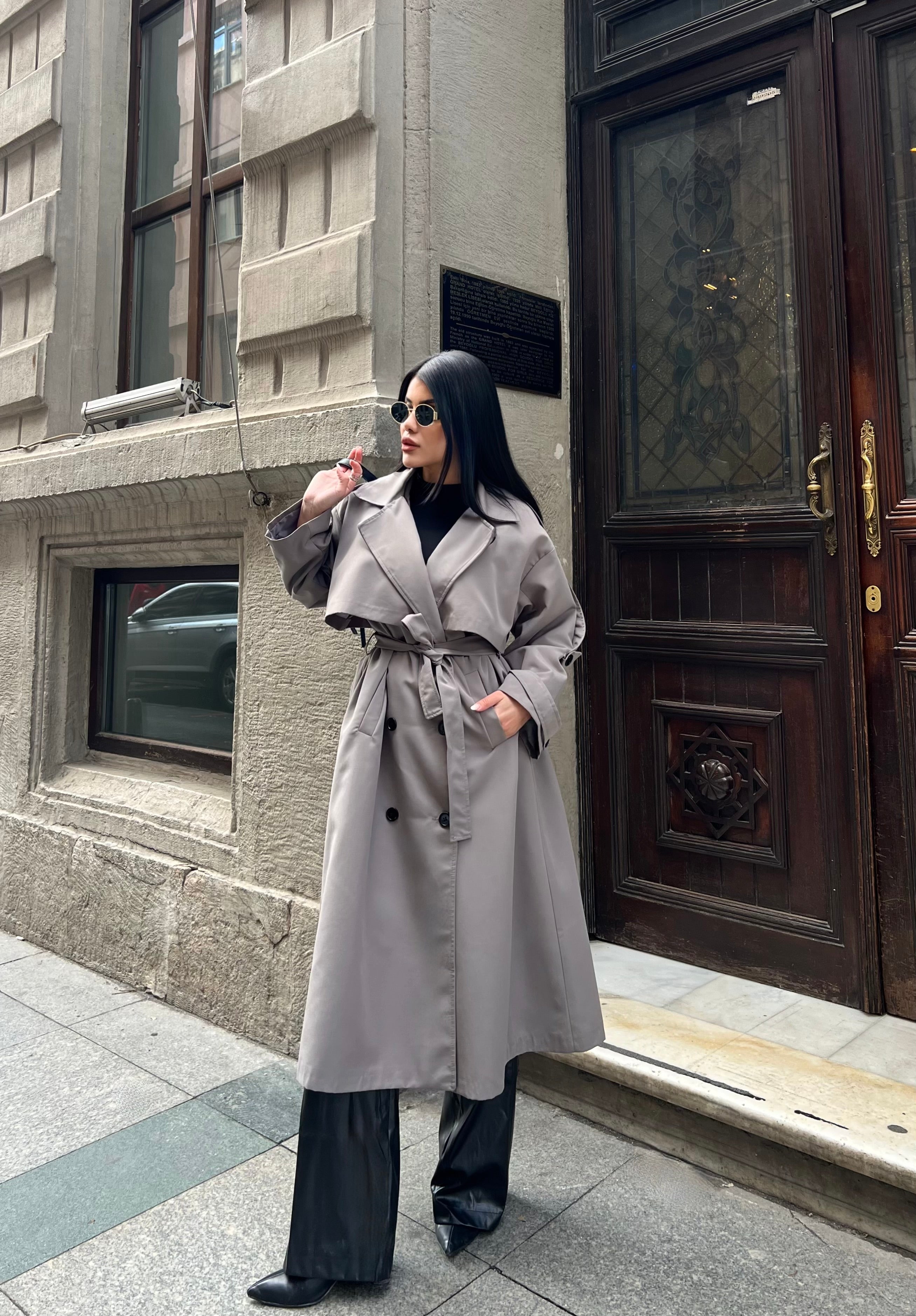 Долг Мантил