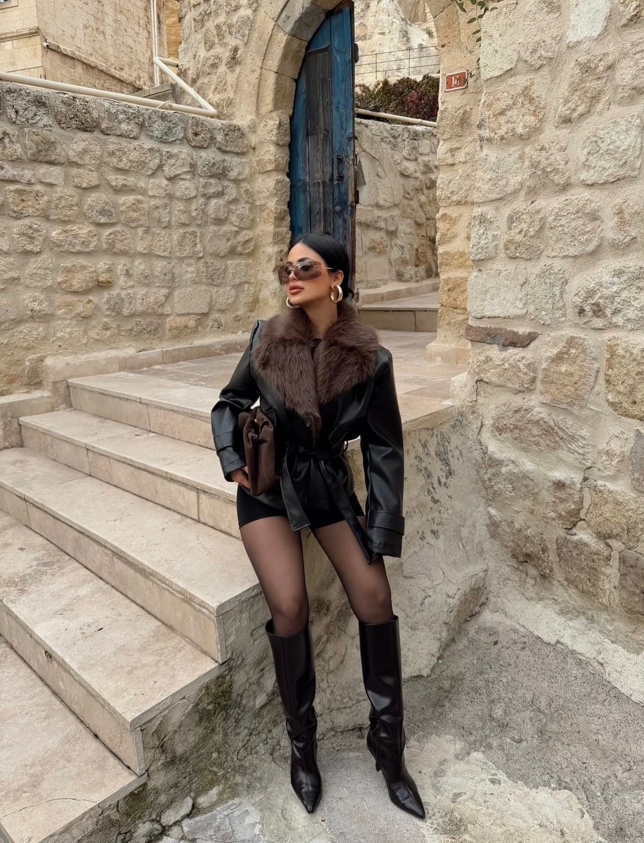 Кожна јакна крзно