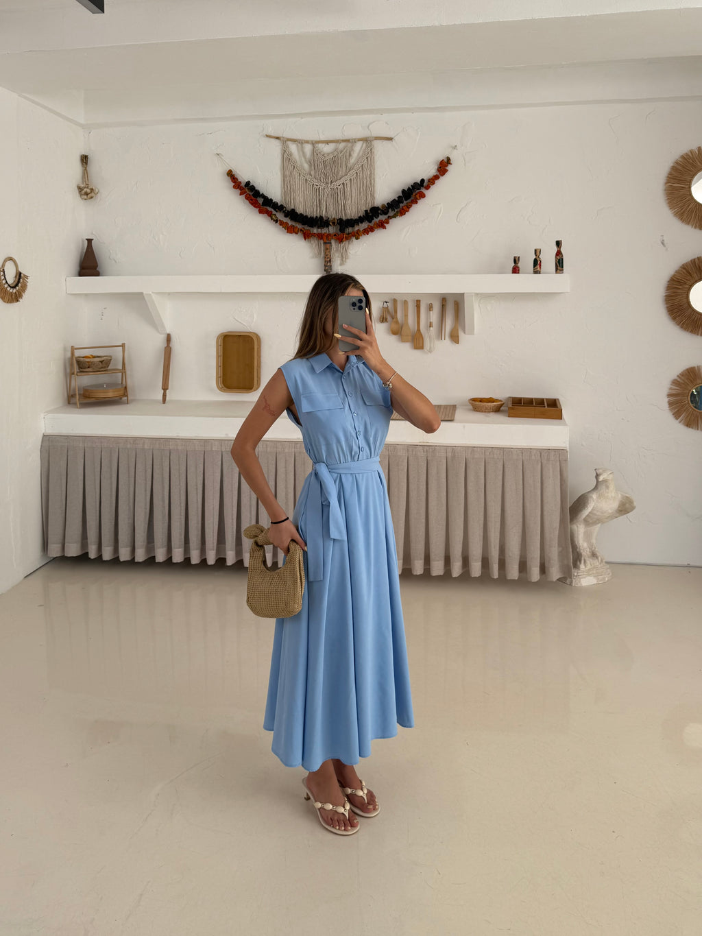 Фустан Со Копчиња