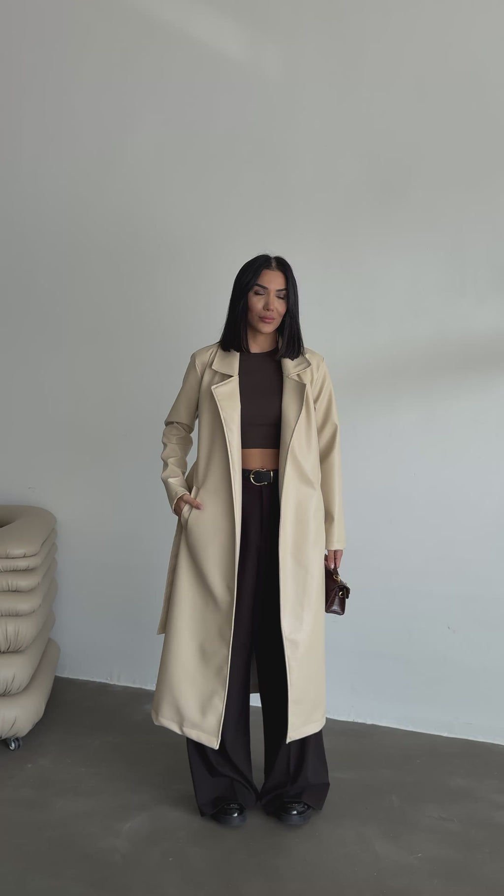 Кожен мантил